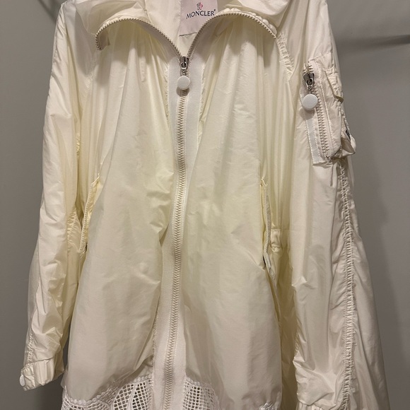 Authentic Moncler jacket - Picture 6 of 9